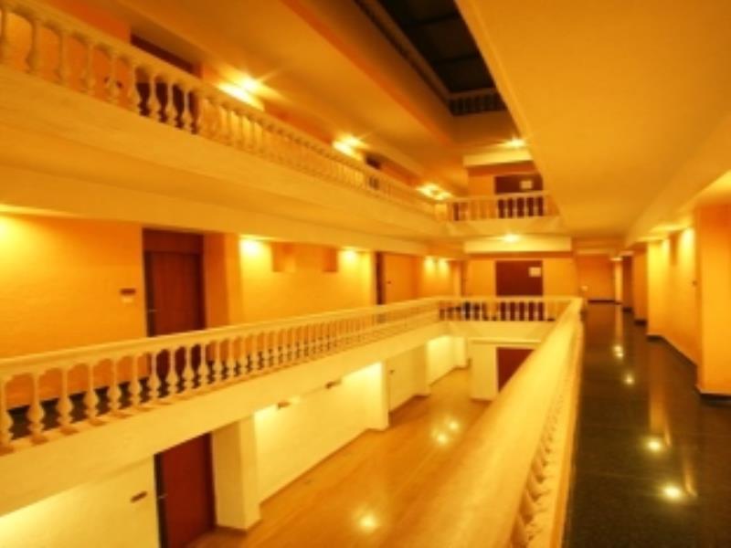Lambana Resort Калангут Экстерьер фото