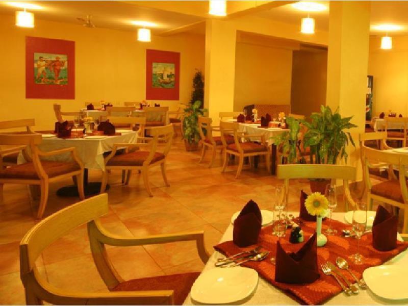 Lambana Resort Калангут Экстерьер фото